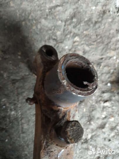 Кронштейн энергоаккумулятора scania 4 серии