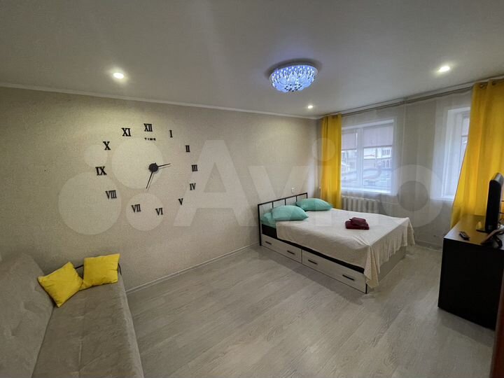 1-к. квартира, 40 м², 1/4 эт.