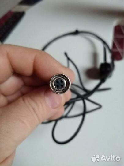 Головной микрофон audio-technica ATM 75