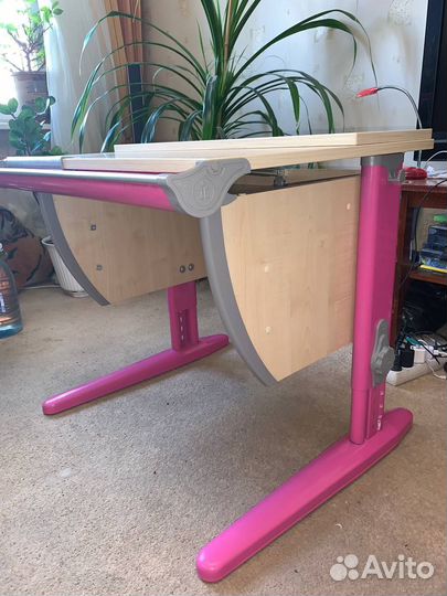 Растущая Парта Дэми