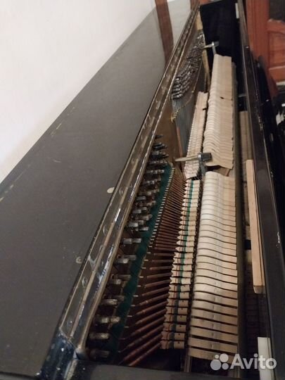 Пианино классическое