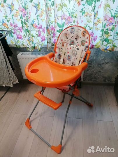 Детский стульчик для кормления