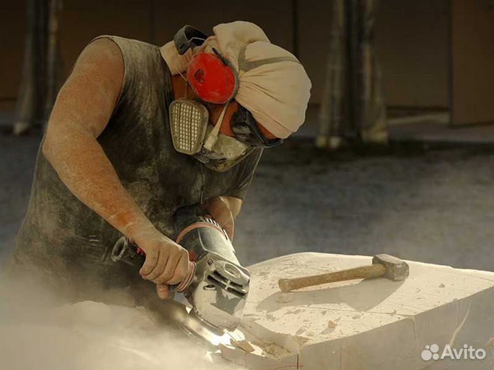 Резчик по камню (Гранит, Мрамор) и разнорабочие