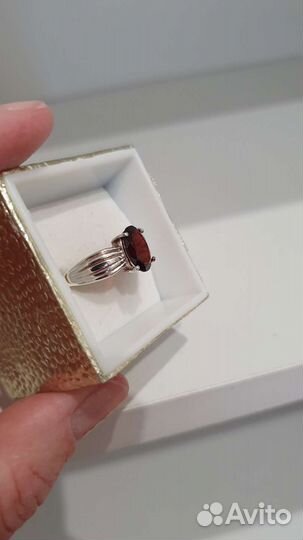 Серебряное кольцо