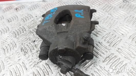 Суппорт тормозной передний правый volkswagen jetta