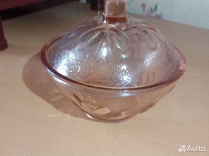 Сахарница,цветное стекло СССР