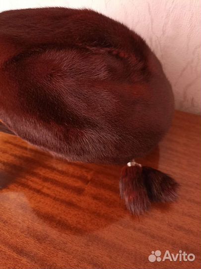 Шапки меховые, кожаные, фетровые