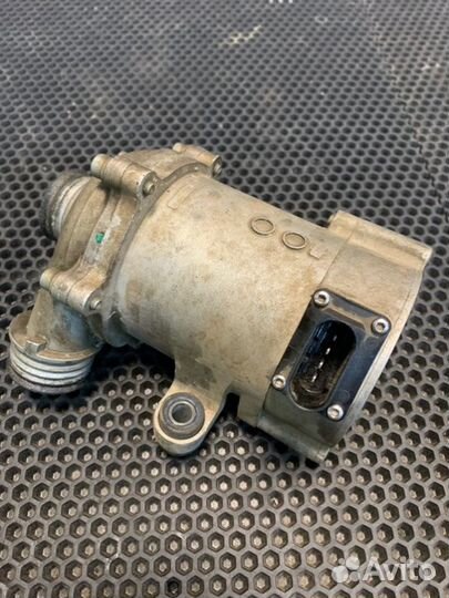 Помпа Bmw 520I F10 N20 2015