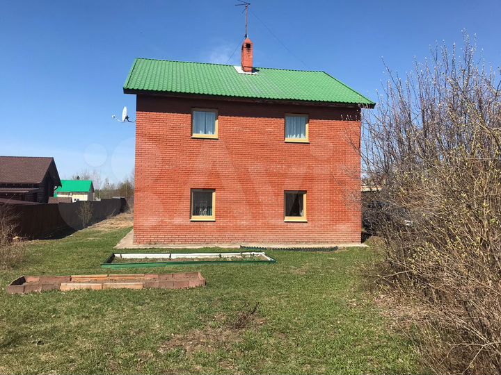 Дом 215 м² на участке 18,6 сот.