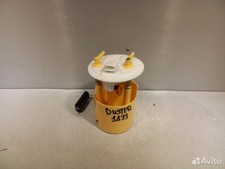 Датчик уровня топлива Renault Duster K9KE884 2013