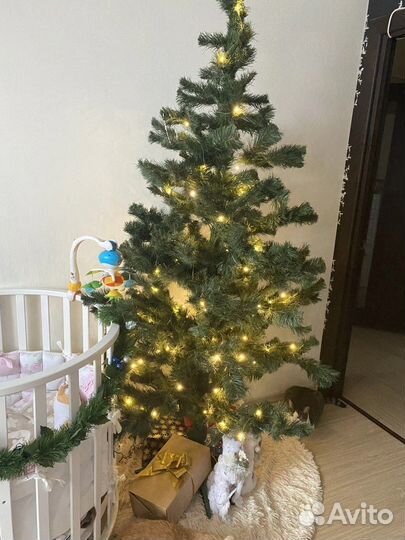 Елка искусственная