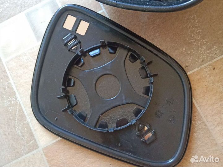 Зеркало левое Spark 2011