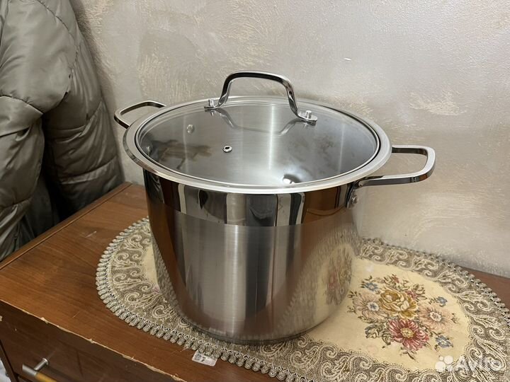 Кастрюля 12 л