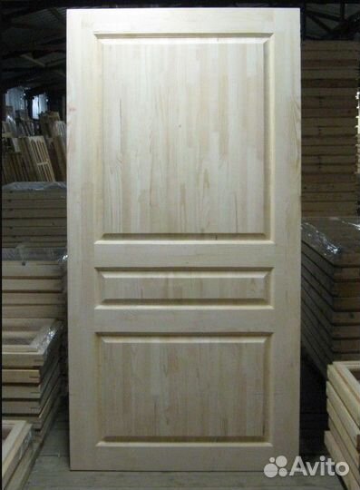 Двери из массива