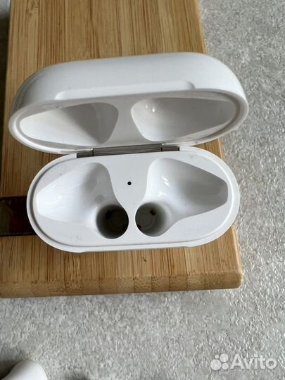 Наушники Apple AirPods 2