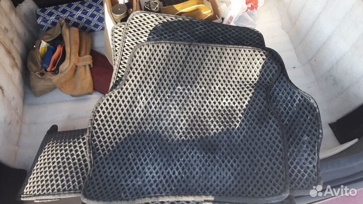 Коврики автомобильные (EVA)