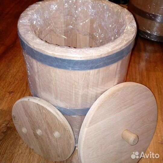 Дубовые бочки и кадки