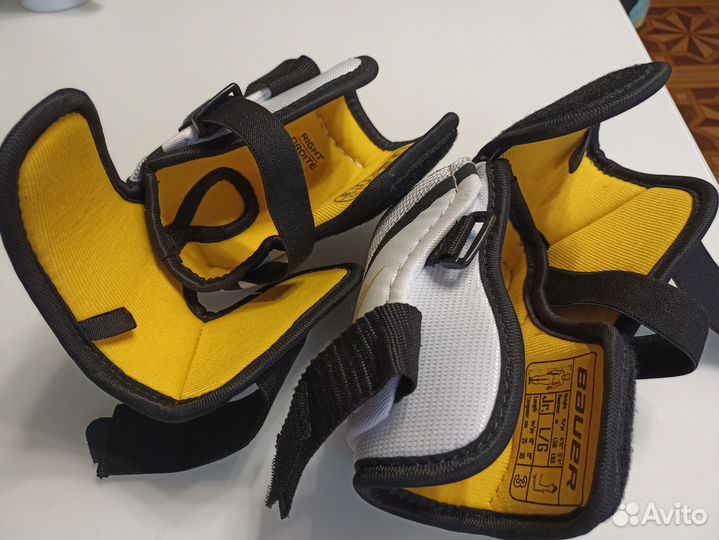 Налокотники хоккейные jr