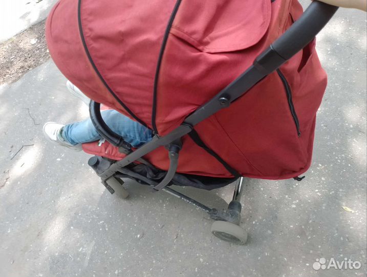 Прогулочная коляска yoya plus