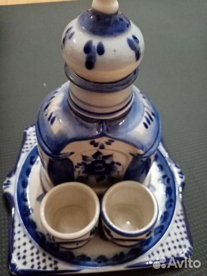 Графин гжель с рюмками
