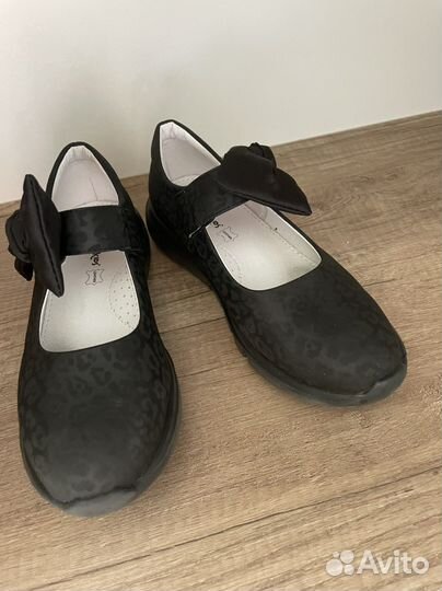 Туфли новые р.36-37