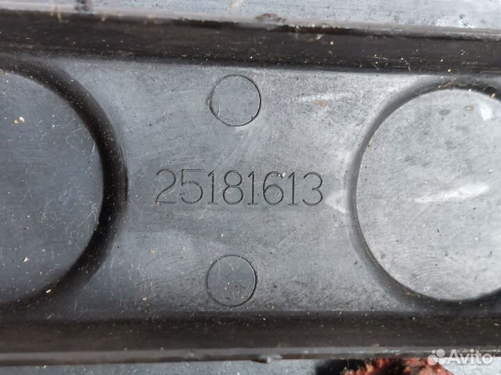 Крышка двигателя Chevrolet Aveo I рестайлинг (2006