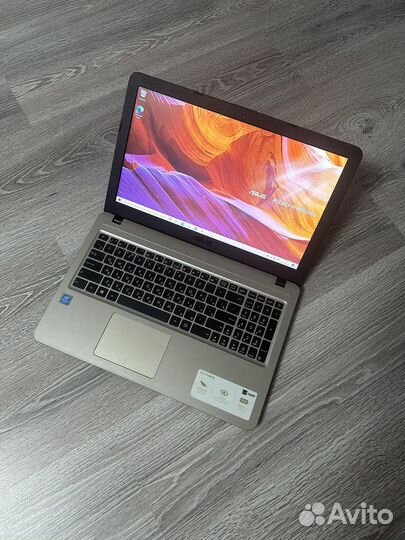 Asus 2020 год/Pentium Silver N5000