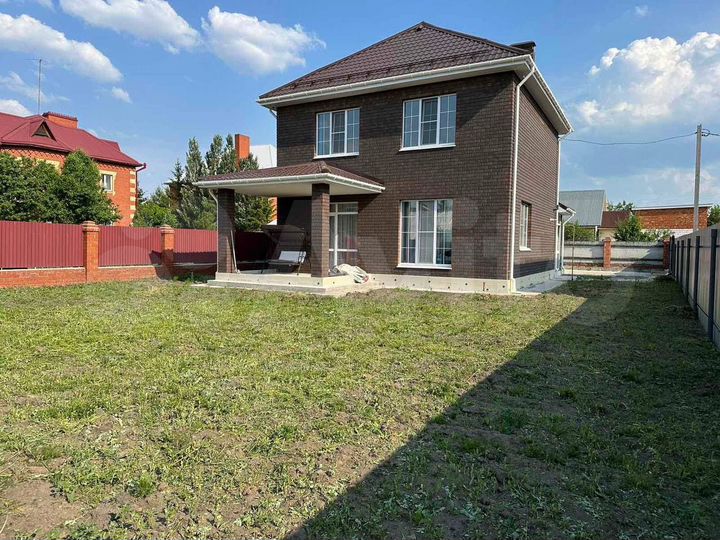 Коттедж 137,5 м² на участке 7,5 сот.