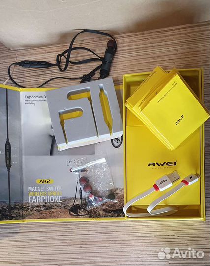 Беспроводные магнитные наушники awei AK2