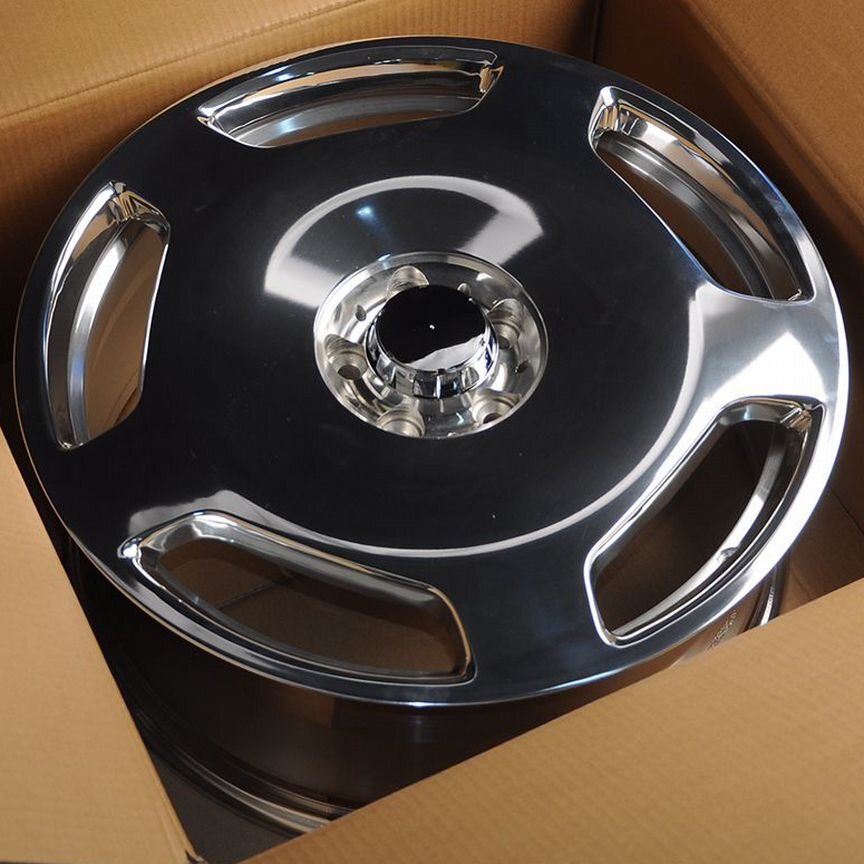 Диски на S-Class W221,W222 Luistone L2326 9.5x20/5x112 D66.6 ET35 Polish литой