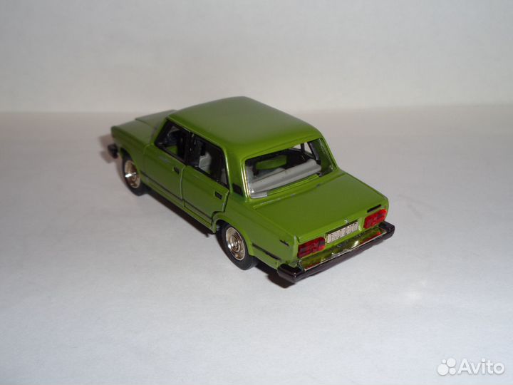 Модель автомобиля Ваз-2107 Жигули 1/43