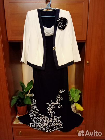 Платье с пиджачком