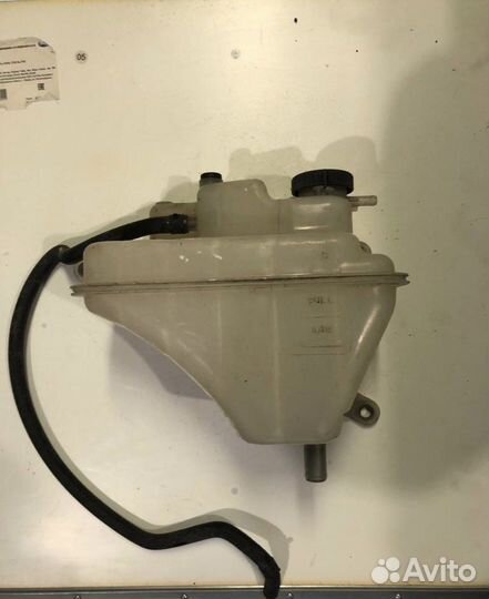 Toyota Land Cruiser Prado 120 бачок расширительный