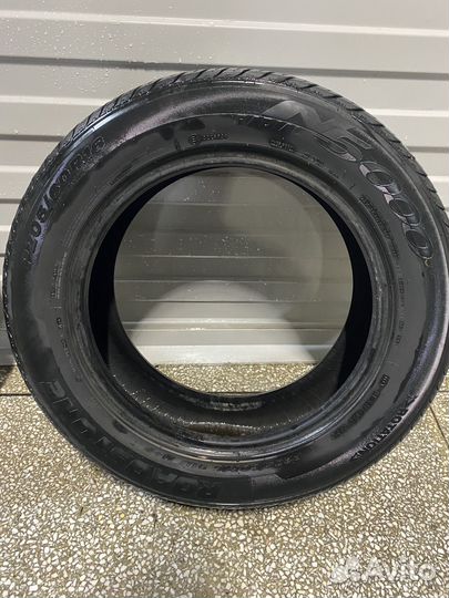 Roadstone N5000 205/60 R16