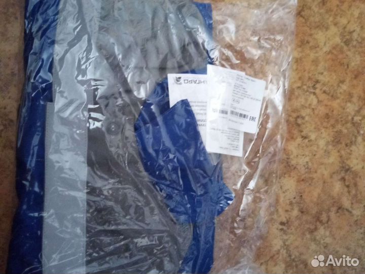 Защитный костюм