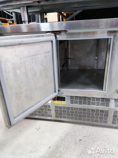 Морозильный стол