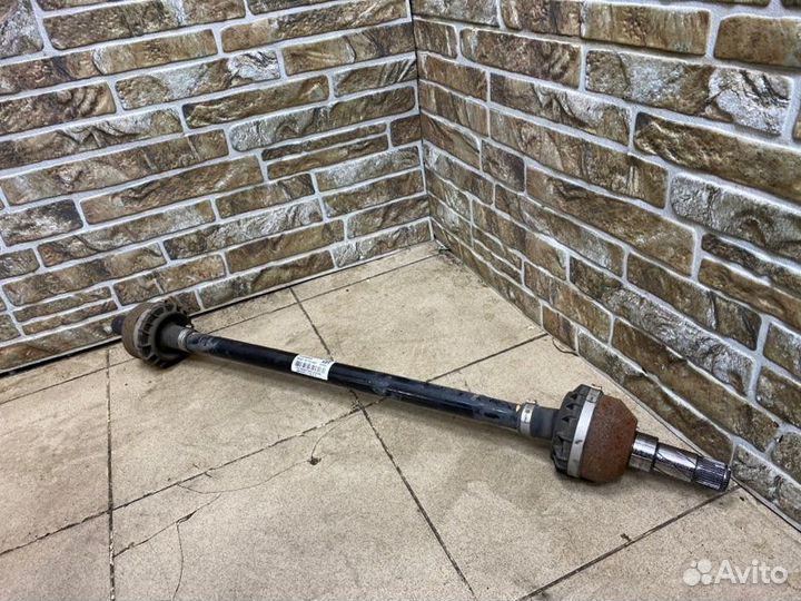 Привод левый задний Volvo XC90