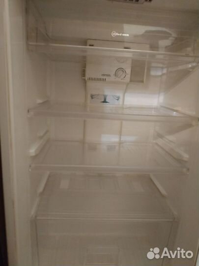 Холодильник Daewoo FR-351