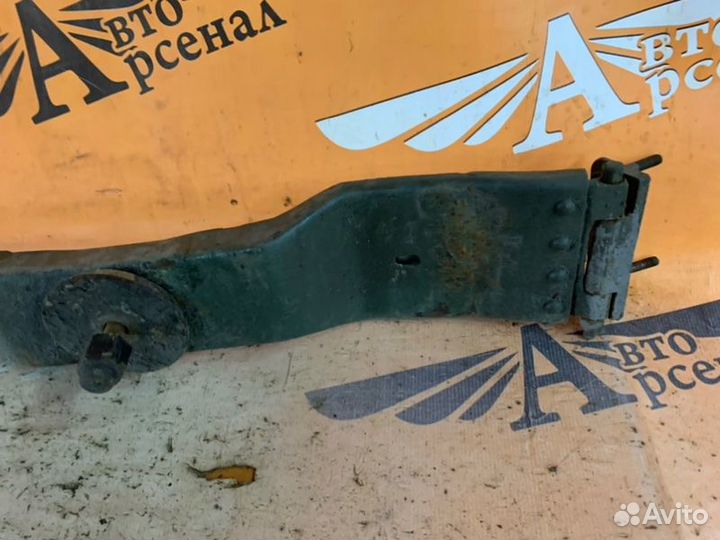 Крепление запасного колеса УАЗ 469 417 1990