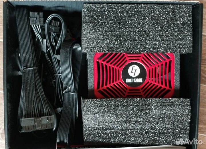 Блок питания Chieftronic GPU-750FC 750W