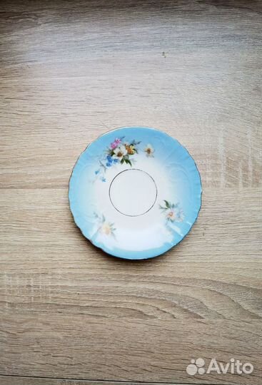 Фарфоровое блюдце 19 век 11 см ручная роспись