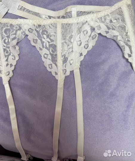 Пояс для чулков, Италия