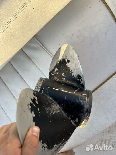 Гребной винт Bravo 2