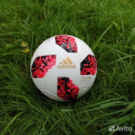 Футбольный мяч Новый