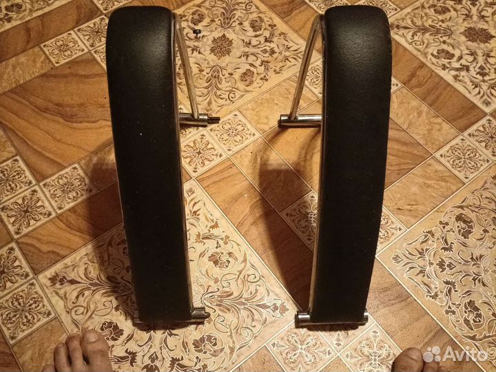 Ручки для офисного кресла