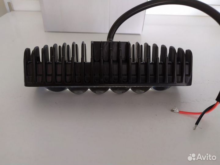 Фара светодиодная 18W сверх-дальний свет