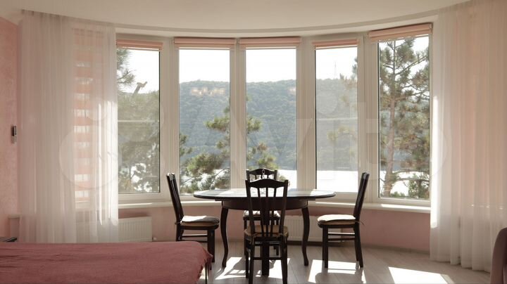 Квартира-студия, 40 м², 3/3 эт.