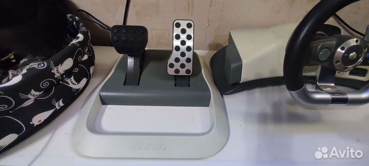 Руль для xbox 360 с педалями
