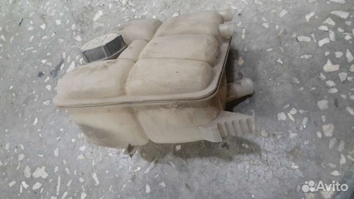Расширительный бачок Ford Focus 3