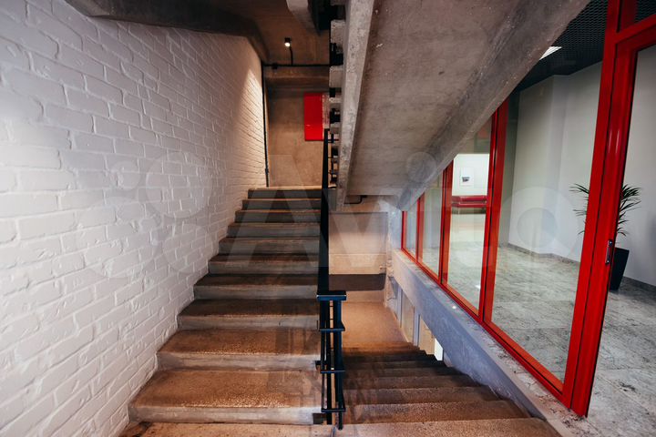 Склад 17.9 м²